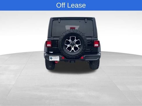Used 2023 Jeep Wrangler Unlimited Rubicon w/ Cold Weather Group AWD/4WD image 6