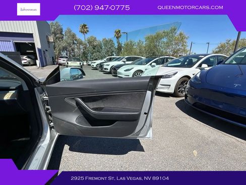 Used 2018 Tesla Model 3 Long Range RWD image 1