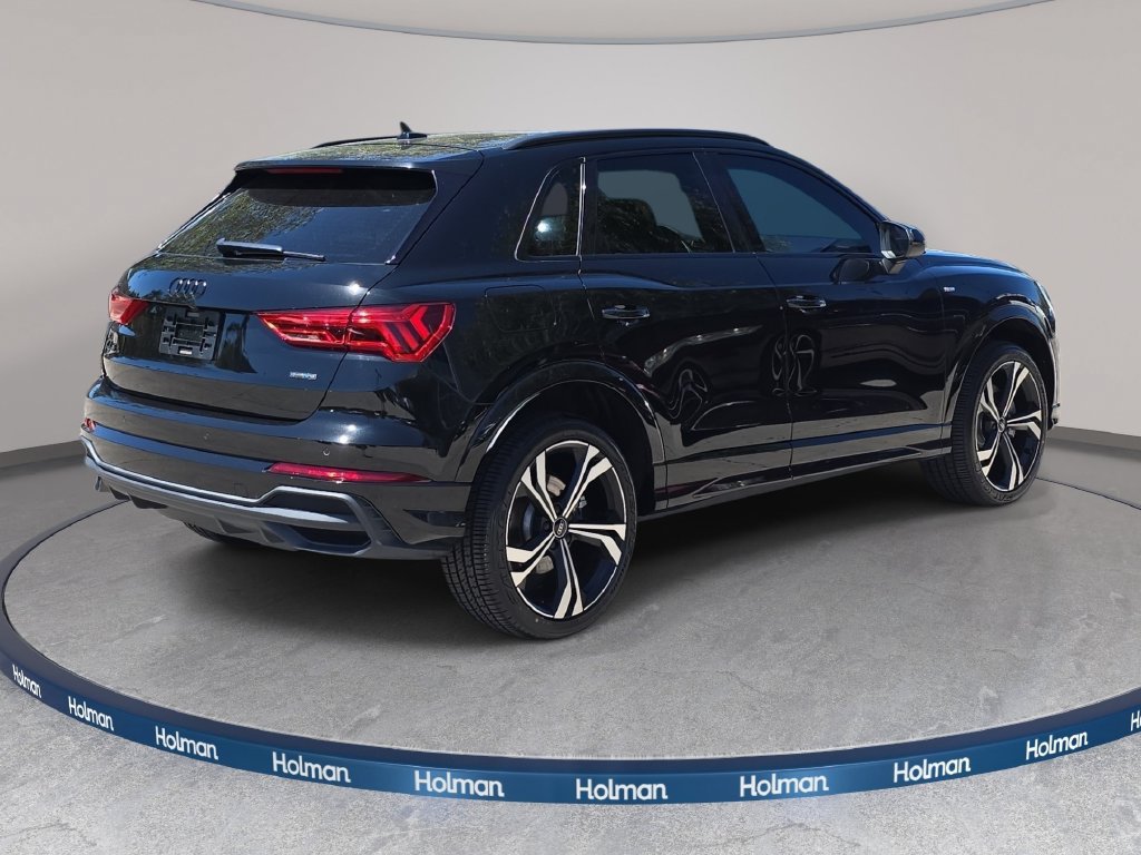 Used 2024 Audi Q3 2.0T Premium Plus w/ Premium Plus Package AWD/4WD image 6