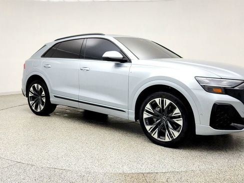 Used 2025 Audi Q8 Premium Plus w/ Premium Plus Package AWD/4WD image 3