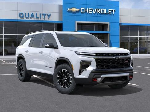 New 2026 Chevrolet Traverse Z71 w/ Driver Confidence Package AWD/4WD image 7