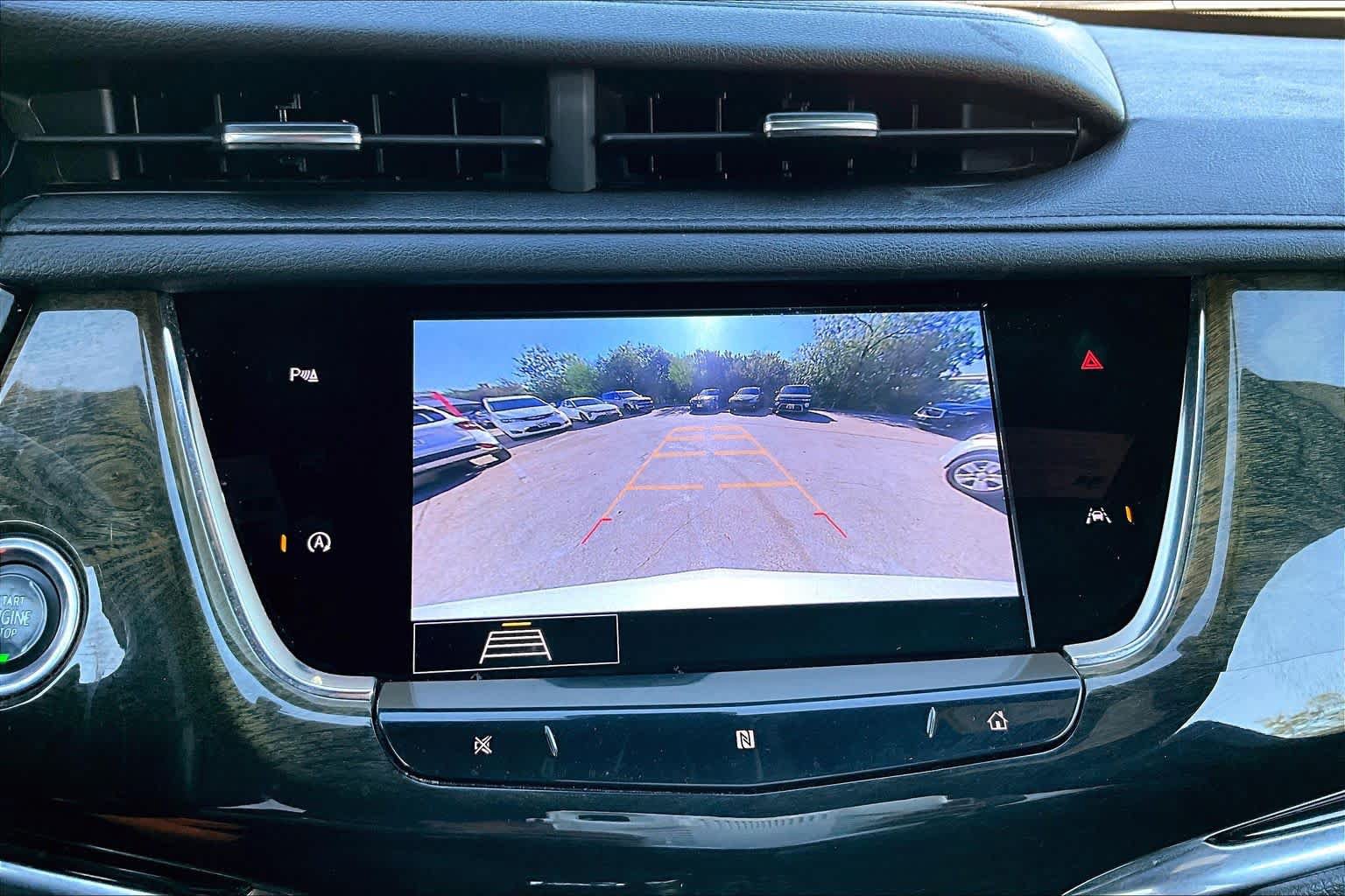 Used 2020 Cadillac XT6 Premium Luxury FWD image 29