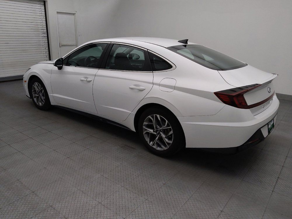 Used 2023 Hyundai Sonata SEL FWD image 3