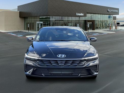 New 2026 Hyundai Elantra Sport FWD image 12