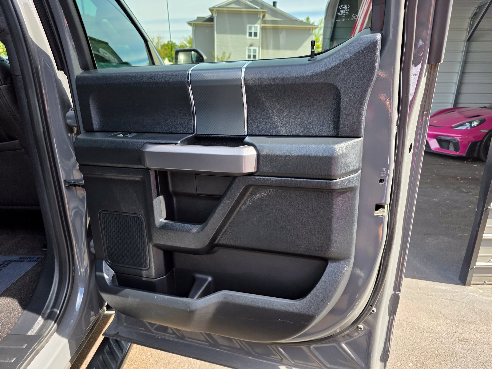 Used 2020 Ford F150 XLT w/ Equipment Group 302A Luxury AWD/4WD image 46
