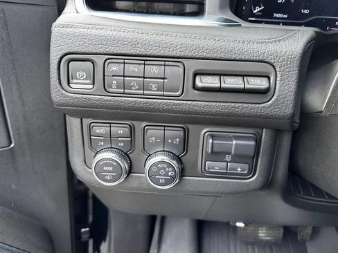 Certified 2024 GMC Yukon Denali w/ LPO, Illumination Package AWD/4WD image 28