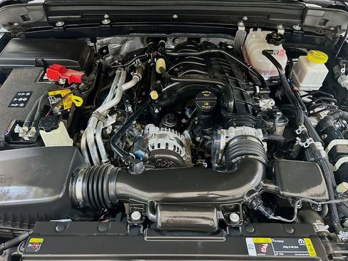 Used 2024 Jeep Gladiator Sport AWD/4WD image 26