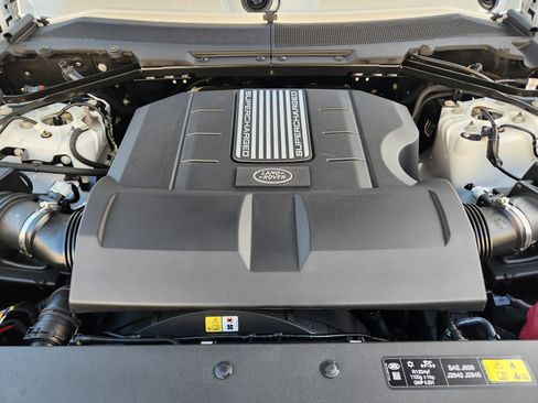 New 2025 Land Rover Defender 110 V8 image 33