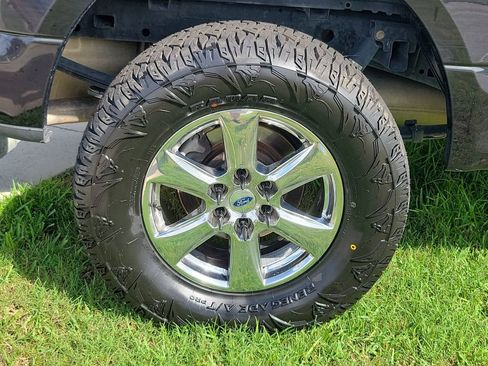 Used 2019 Ford F150 XLT w/ Equipment Group 302A Luxury RWD image 7