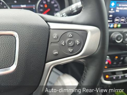 Used 2024 GMC Terrain SLT FWD image 43