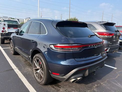 Used 2023 Porsche Macan S AWD/4WD image 2