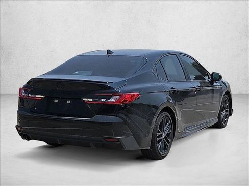 Used 2026 Toyota Camry SE w/ Convenience Package FWD image 5