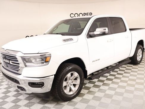 Used 2023 RAM 1500 Laramie AWD/4WD image 11