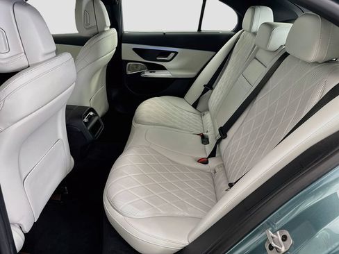 Used 2026 Mercedes-Benz E 350 Sedan image 20