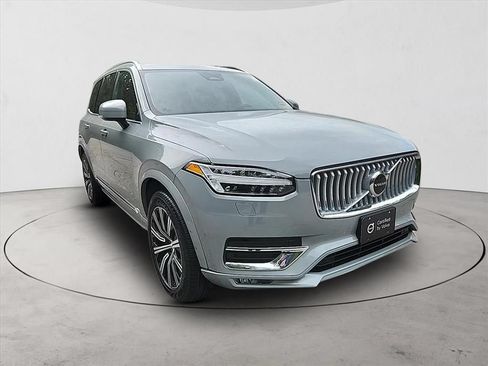 Certified 2025 Volvo XC90 B5 Core w/ Climate Package AWD/4WD image 7