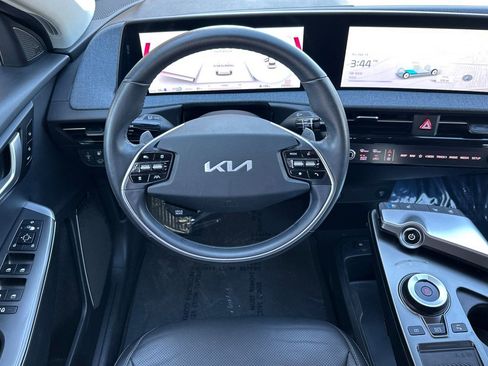 Used 2024 Kia EV6 Wind image 15