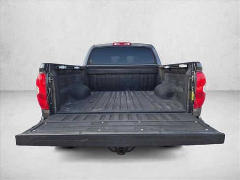 Used 2019 Toyota Tundra SR5 w/ SR5 Upgrade Package AWD/4WD image 6