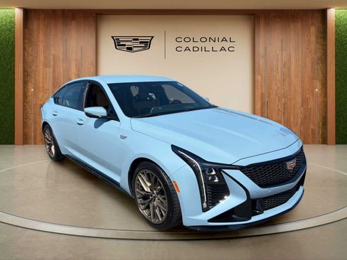 Used 2025 Cadillac CT5 V Blackwing RWD image 3