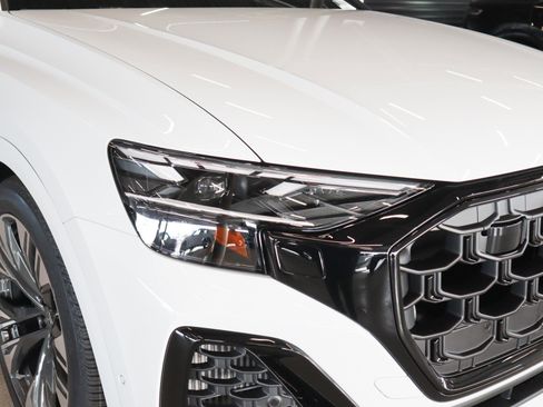 New 2026 Audi Q8 Premium Plus image 28