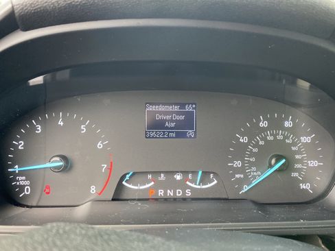 Used 2021 Ford EcoSport S image 10