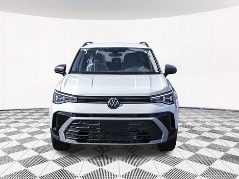 Used 2025 Volkswagen Taos S image 13