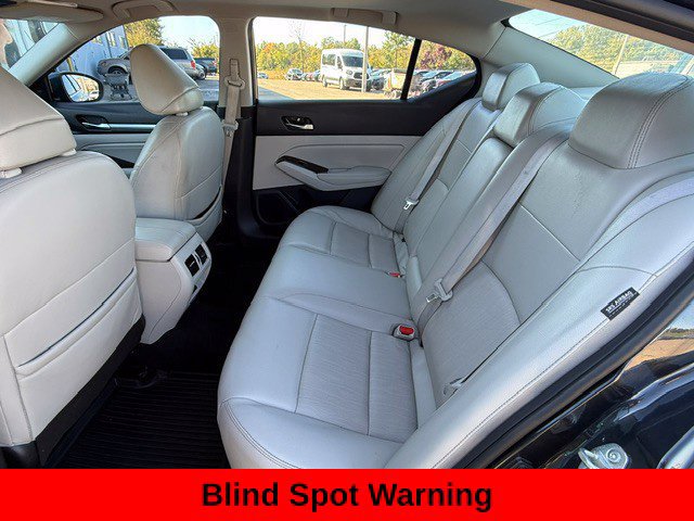 Used 2022 Nissan Altima 2.5 SL FWD image 16