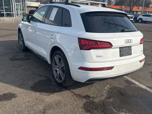 Used 2019 Audi Q5 2.0T Premium Plus w/ Premium Plus Package image 3