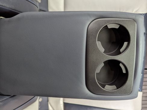 Used 2019 Subaru Crosstrek Hybrid w/ Moonroof Package w/Navigation image 50