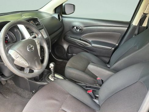 Used 2019 Nissan Versa SV FWD image 27