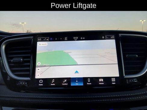 New 2026 Chrysler Pacifica Select image 22