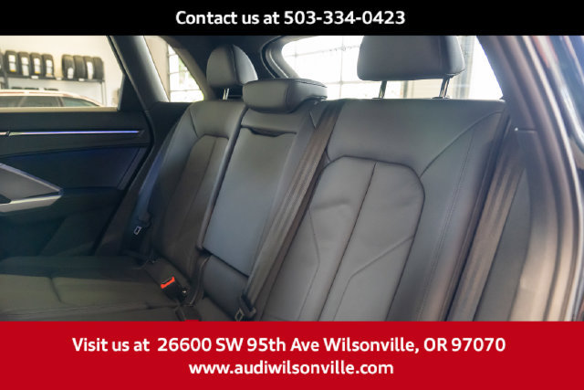 Used 2025 Audi Q3 2.0T Premium Plus w/ Premium Plus Package AWD/4WD image 26