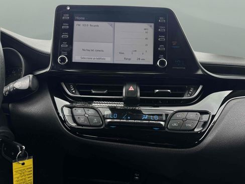 Used 2019 Toyota C-HR LE FWD image 10