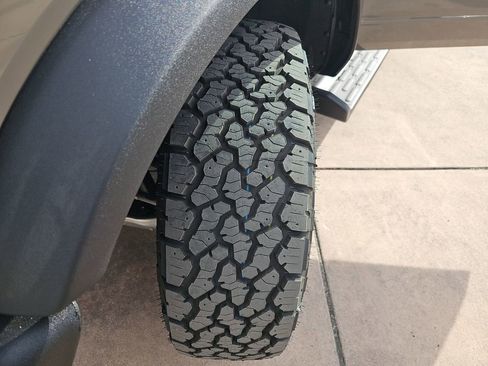 New 2025 Ford Bronco Outer Banks image 35