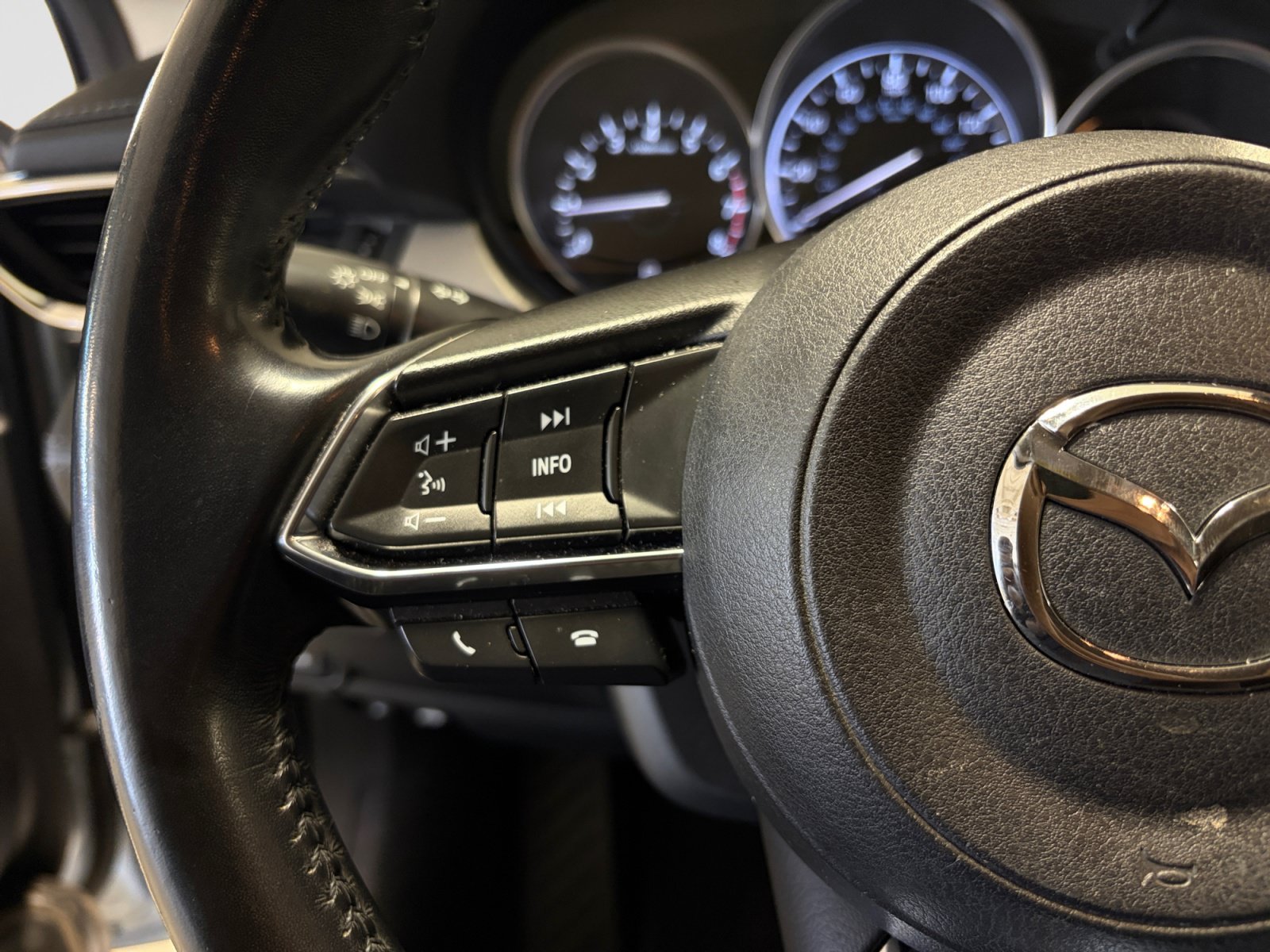 Used 2018 MAZDA MAZDA6 Sport FWD image 20