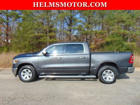 Certified 2019 RAM 1500 Laramie image 4