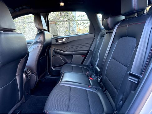 Used 2025 Ford Escape ST-Line image 21