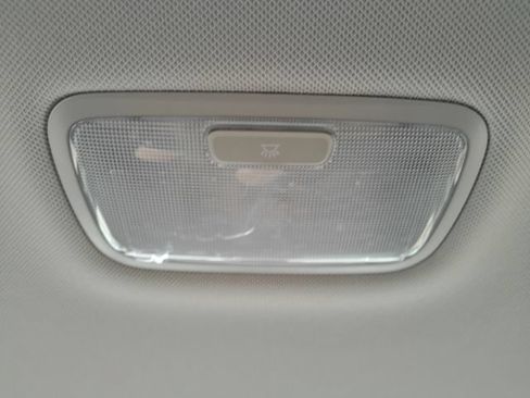 Used 2025 Hyundai Sonata SEL FWD image 30