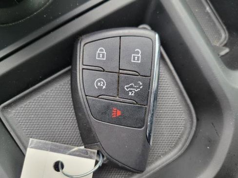 Used 2022 Chevrolet Silverado 1500 LTZ w/ LTZ Premium Package image 20