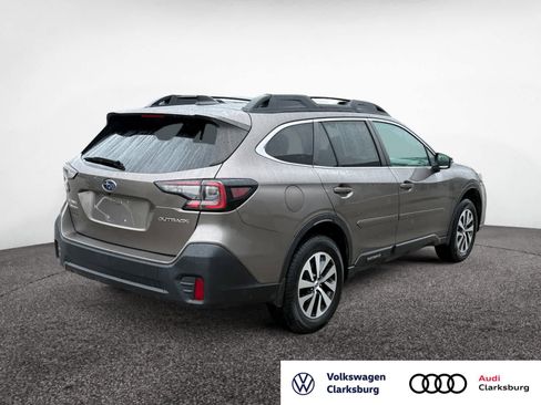 Used 2021 Subaru Outback Premium AWD/4WD image 5