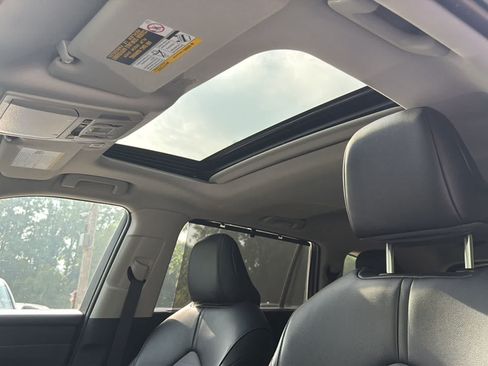 Used 2026 Toyota Highlander XLE AWD/4WD image 19