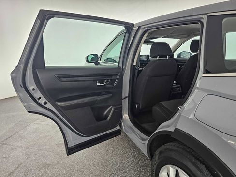 Used 2024 Honda CR-V LX image 15