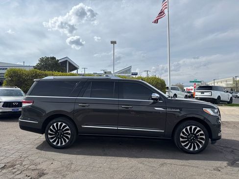 Certified 2024 Lincoln Navigator L Black Label AWD/4WD image 9