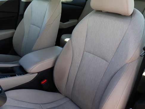 Used 2023 Honda Accord EX image 13