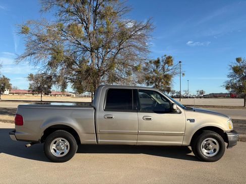 Used 2001 Ford F150 XLT image 36