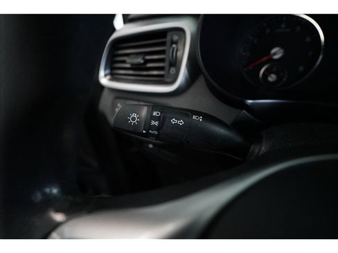 Used 2019 Kia Sorento FWD image 23