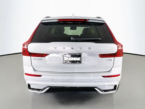 New 2026 Volvo XC60 T8 Ultra w/ Protection Package Premier image 6