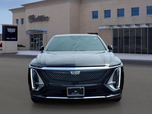 Certified 2024 Cadillac Lyriq Luxury w/ LPO, Floor Liner Package AWD/4WD image 2