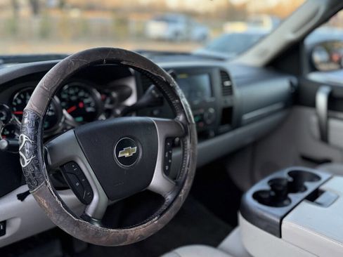 Used 2011 Chevrolet Silverado 1500 LT w/ All-Star Edition image 12