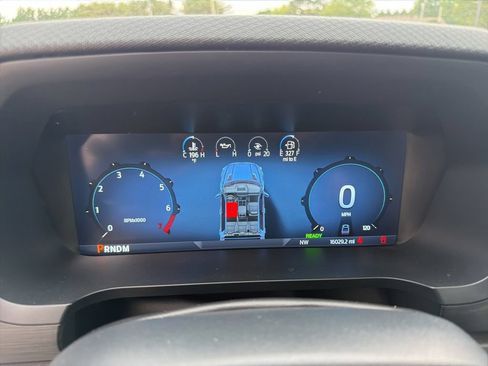 Used 2025 Ford F150 XLT w/ Equipment Group 301A Standard AWD/4WD image 13