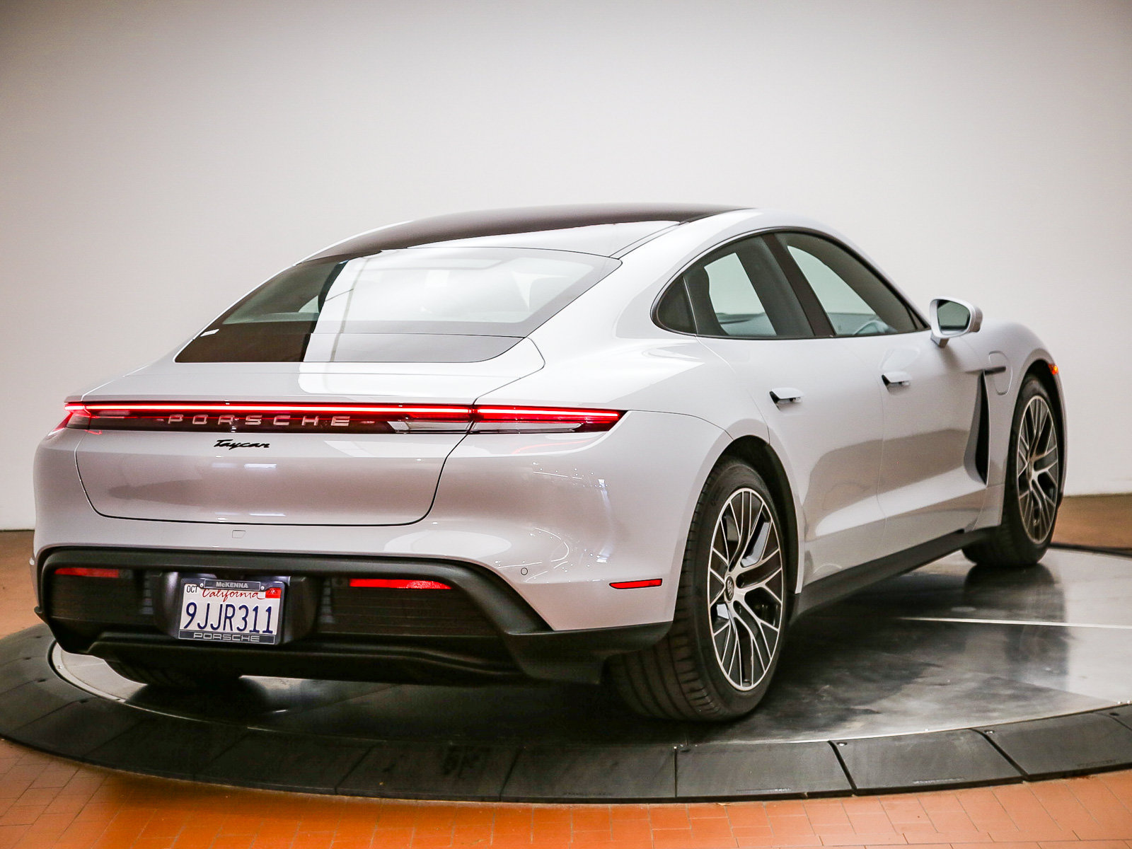 Certified 2024 Porsche Taycan RWD image 7